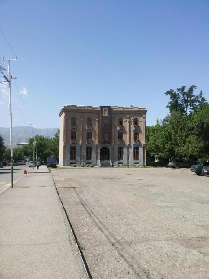 Arpa Hotel Yeghegnadzor Exterior photo