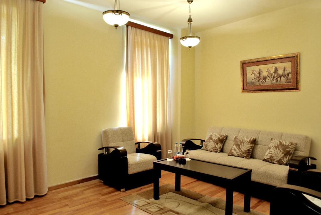 Arpa Hotel Yeghegnadzor Room photo